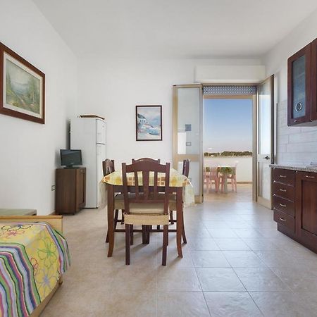 Casa Vacanza Mare Blu Torre Lapillo Bagian luar foto