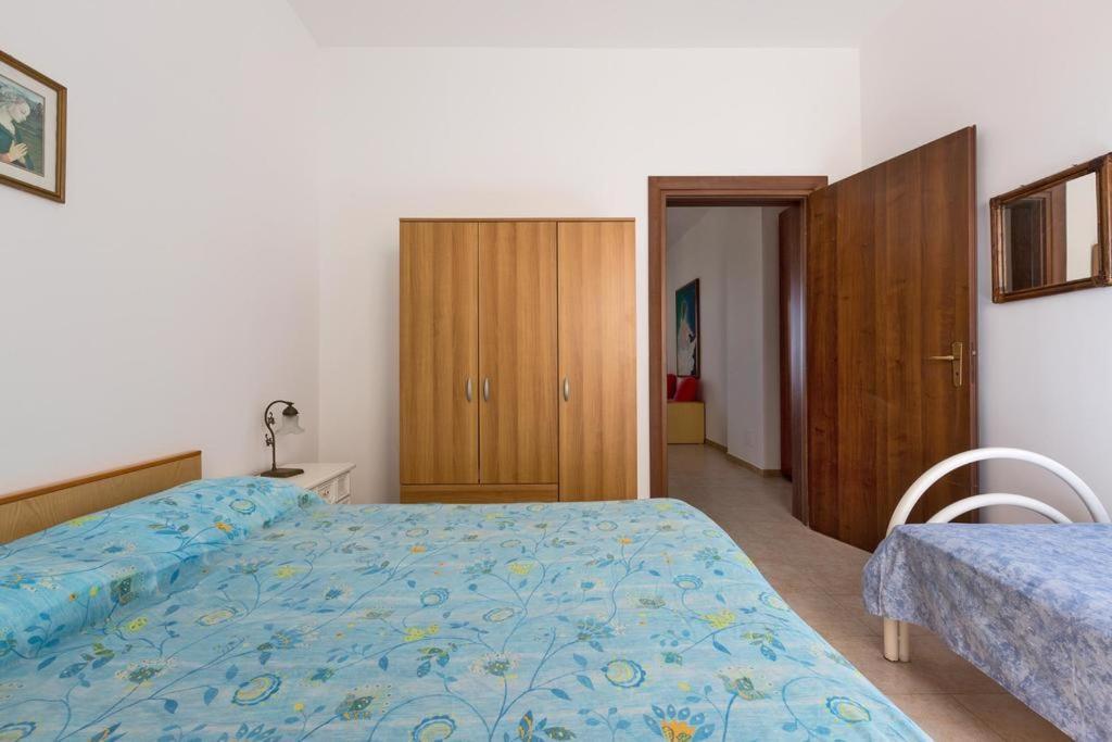 Casa Vacanza Mare Blu Torre Lapillo Bagian luar foto