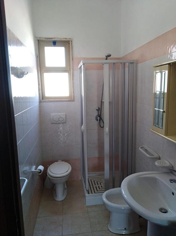 Casa Vacanza Mare Blu Torre Lapillo Bagian luar foto